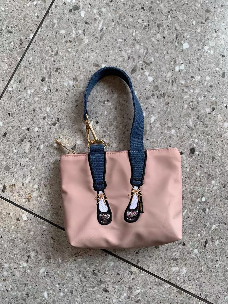 Modische bestickte Zero-Geldbö – Women Bags Max Bewertung und Preis