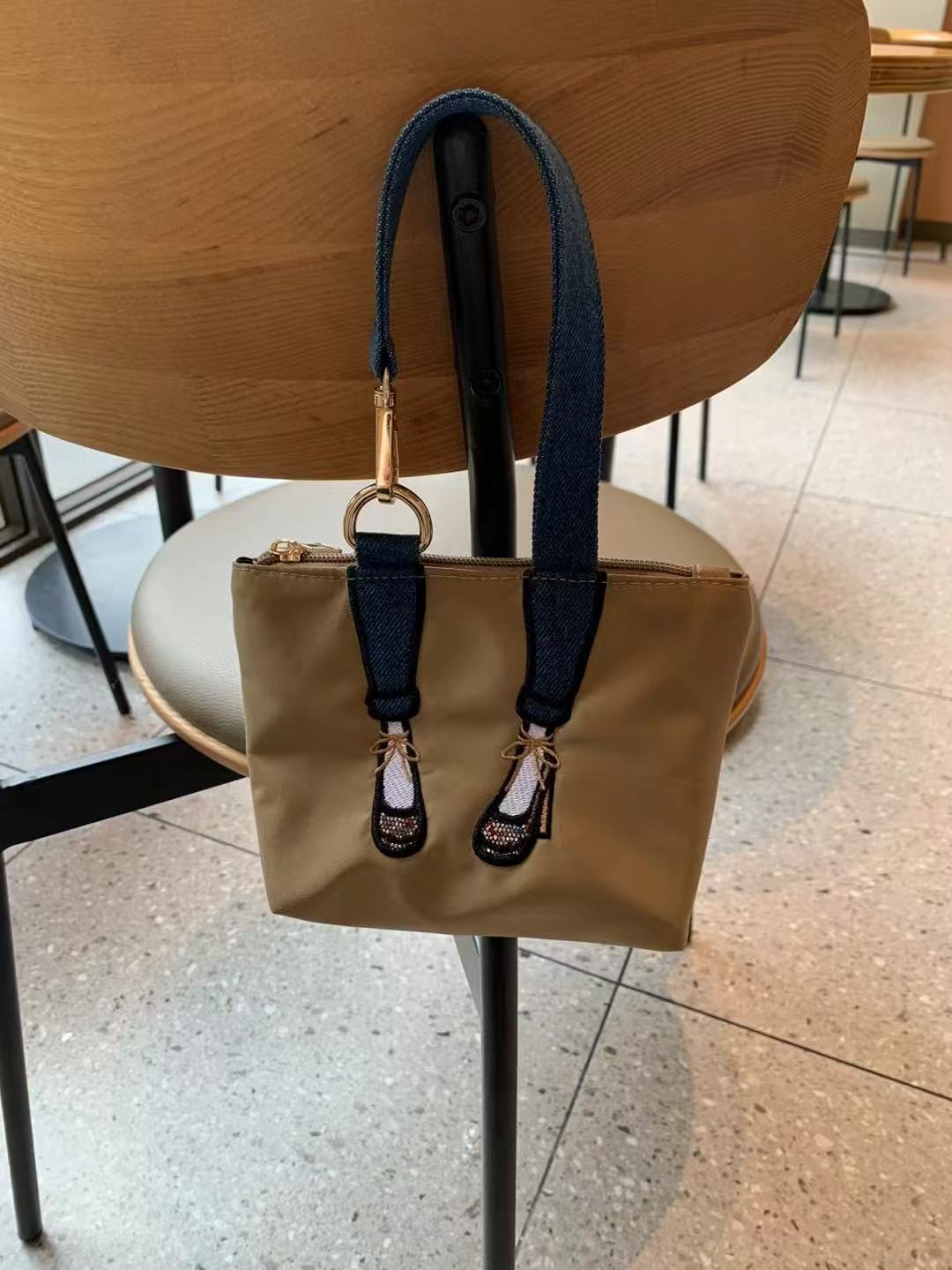 Modische bestickte Zero-Geldbö – Women Bags Max Bewertung und Preis